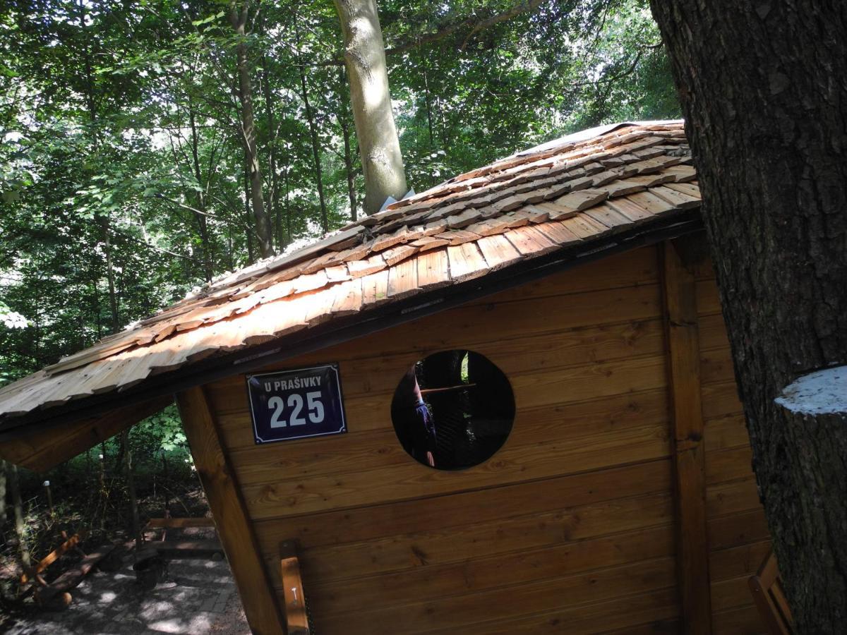 Bohutín Treehouse V Brdech 빌라 외부 사진