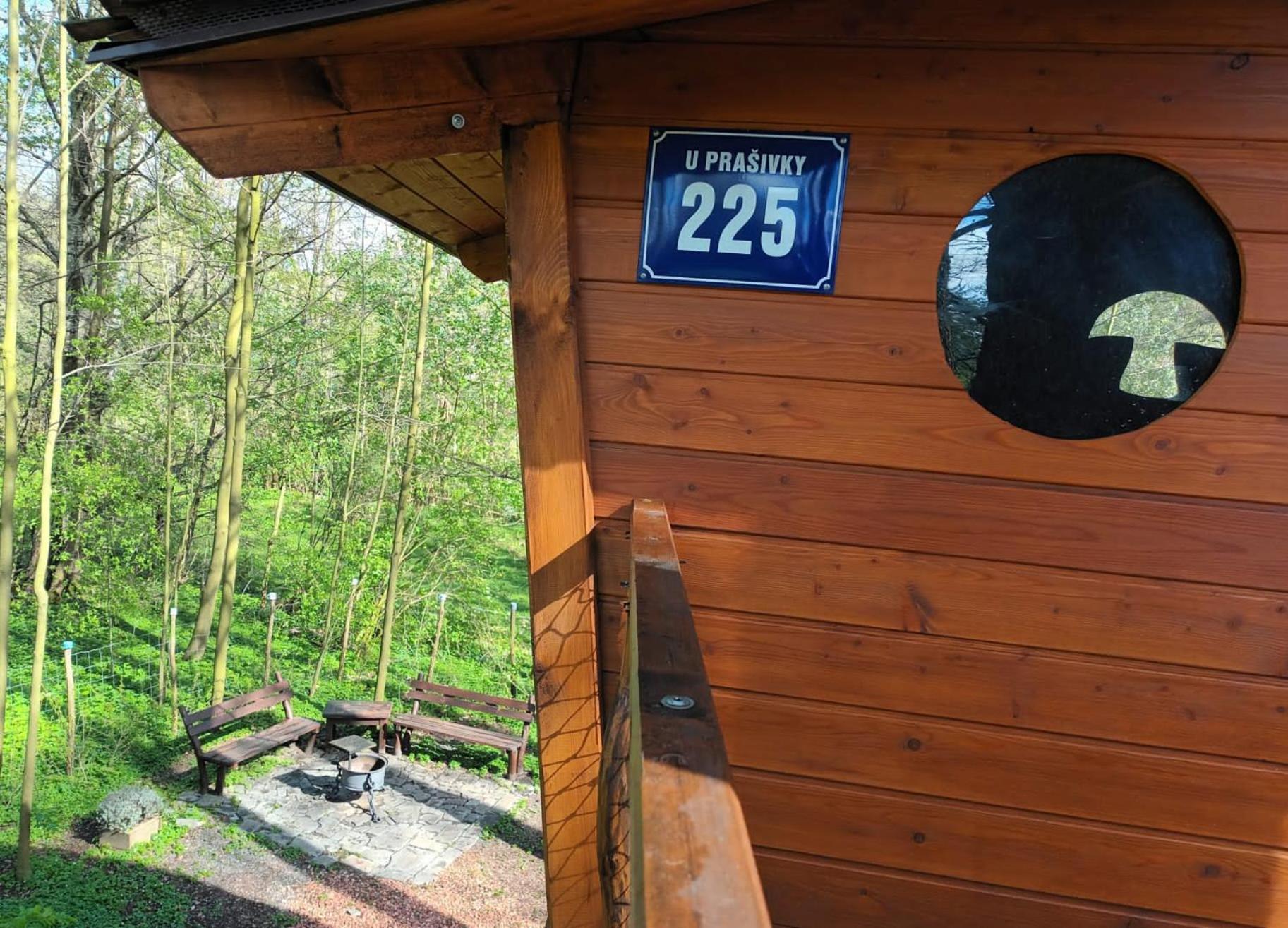 Bohutín Treehouse V Brdech 빌라 외부 사진